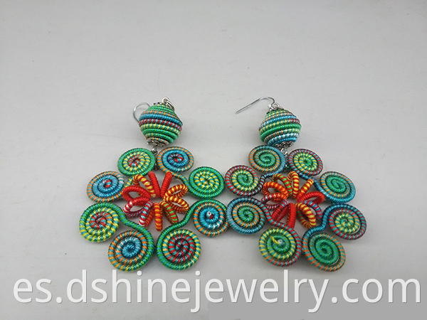 Rotating Petals Handmade Thread Earring